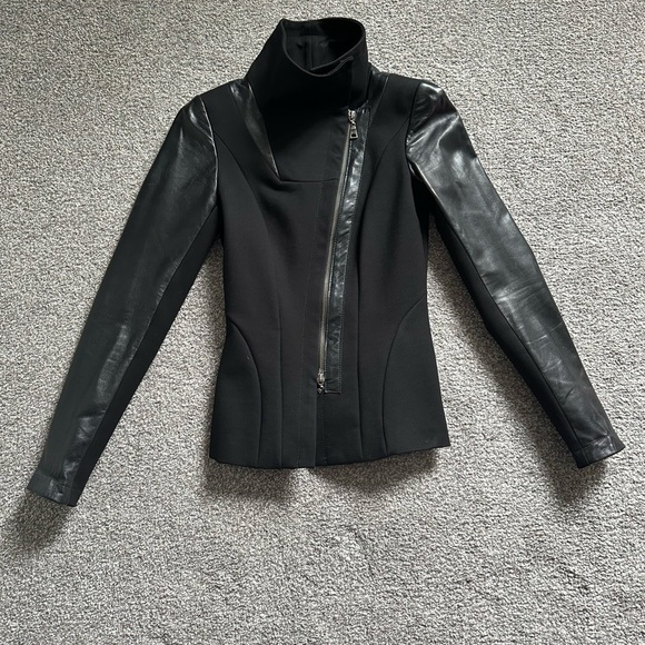 Danier Leather bomber jacket - Picture 4 of 5